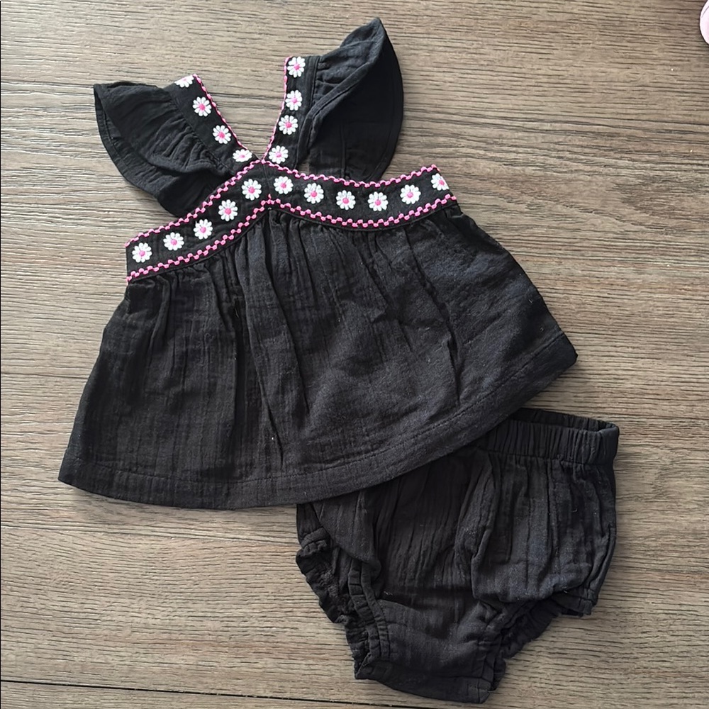 Cat & Jack Black Floral Kids Matching Set